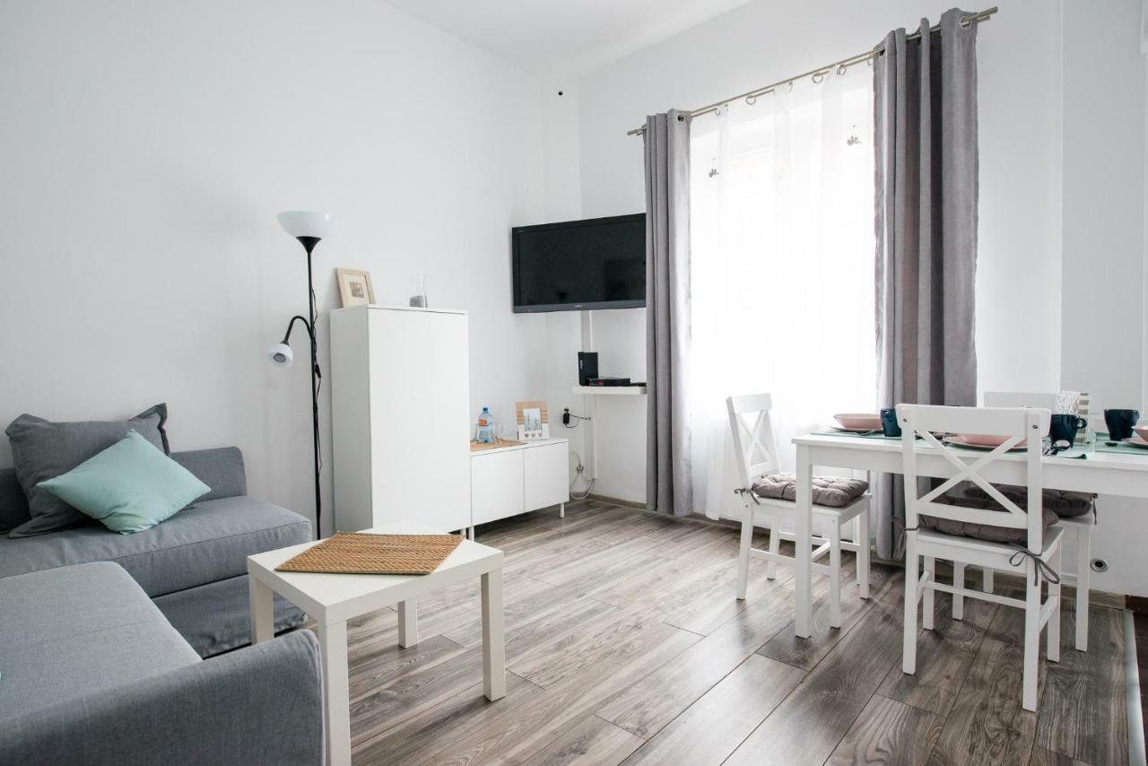Apartament Przedzamcze ทอรูน ภายนอก รูปภาพ